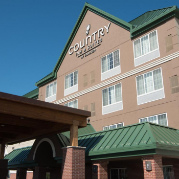 Country Inn & Suites Exterior